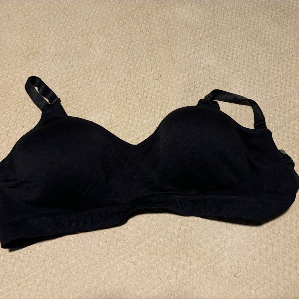 Kindred Bravely Black Nursing Bra in XL Busty